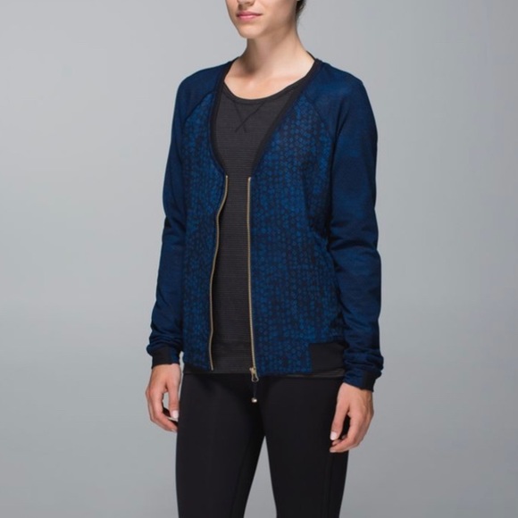 Lululemon H'Om Run Jacket, Blue/Black - Picture 3 of 8